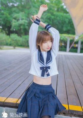 正在播放极品粉嫩美女jk蜜桃臀_DVD动漫在线观看