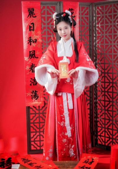 久久天天躁夜夜躁狠狠ds005_1080在线观看