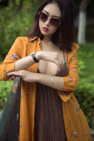 丰满少妇被猛烈进入高清在线_蓝光超清免费观看