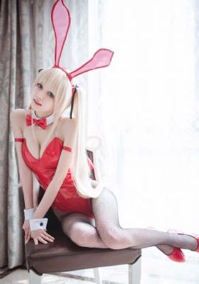 公交上被猥琐强奸的性爱免费视频_JVID性感写真