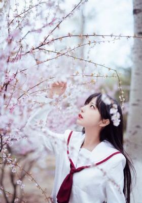 欧美在线高跟鞋视频免费_DVD神马影院手机在线